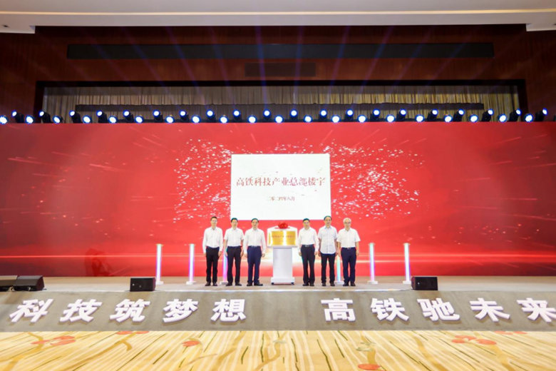 1726190637711046.jpg 640.jpg