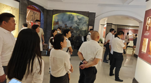 1751352639465089.jpg 02.jpg